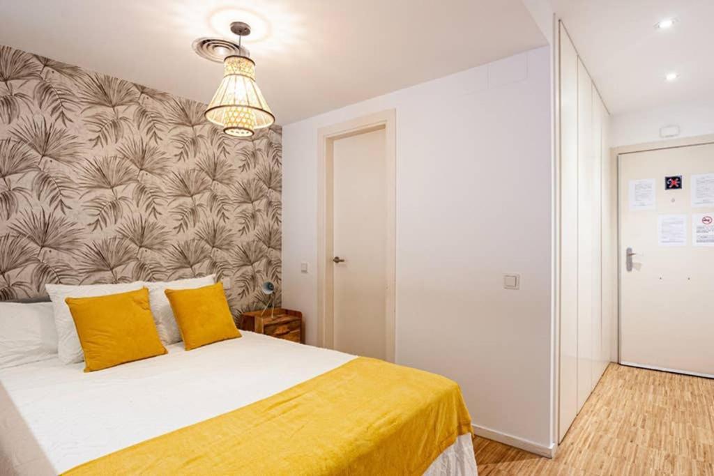 Heima Gran Via B Apartment Madrid Ngoại thất bức ảnh